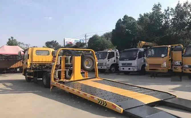 龙湖区汽车中途维修案例